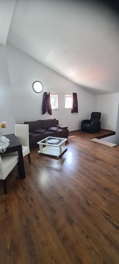 Apartament Mery