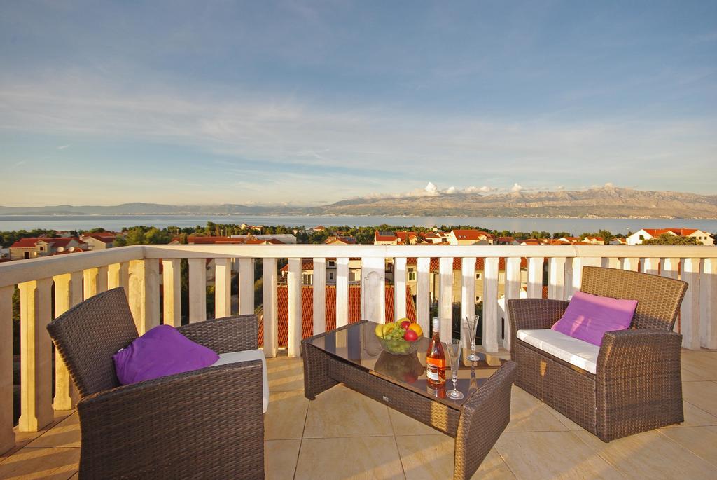 Mery Apartment Supetar